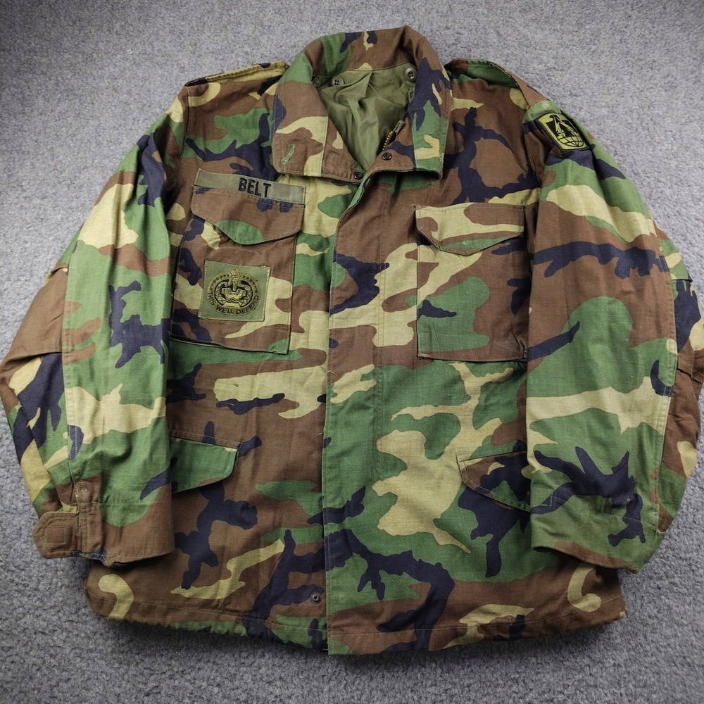 VTG 80s Military Field Jacket Mens Medium Short M65 Woodland Camo Military Coat